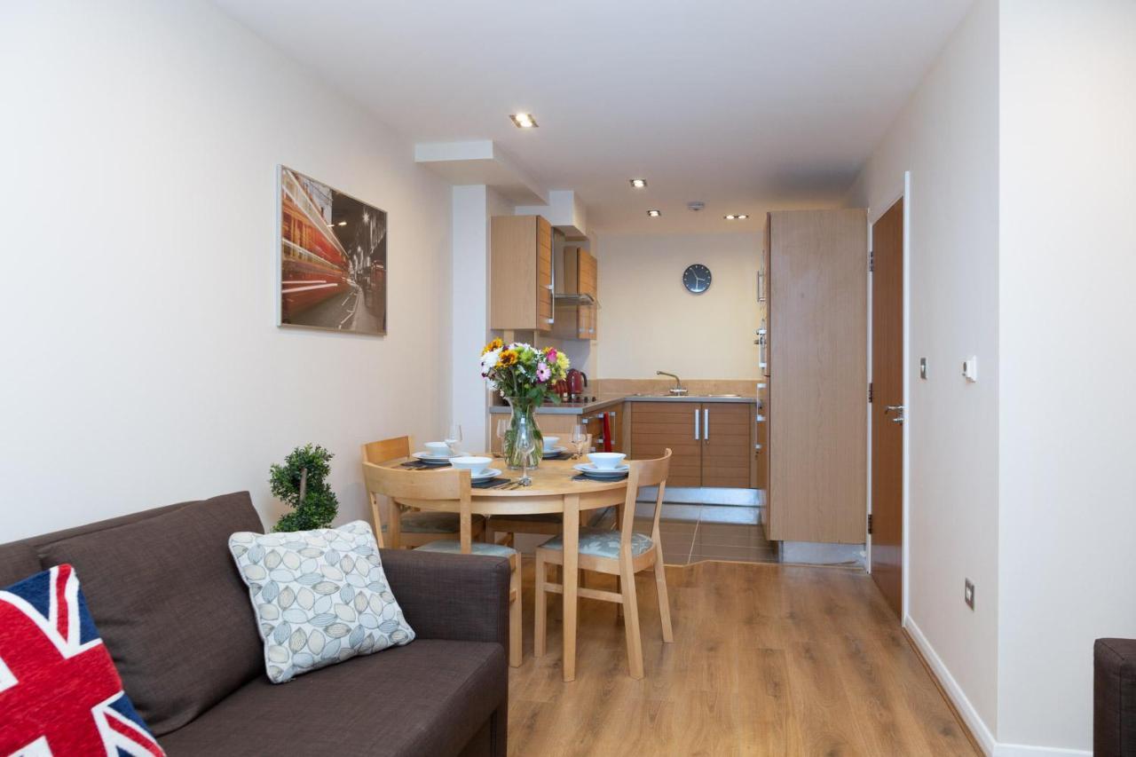 Royal Crossharbour Apartment Londres Exterior foto